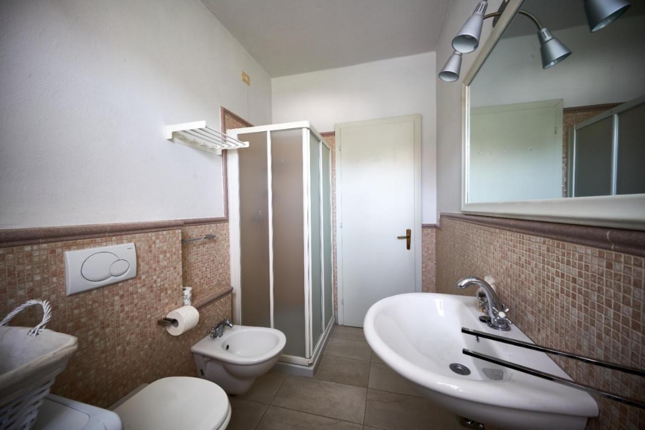 Your Familyapartment In Sirmione Exterior photo